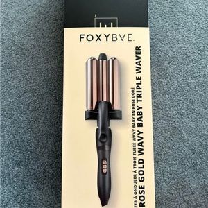 Foxybae Rose Gold Wavy Baby Tripple Waver